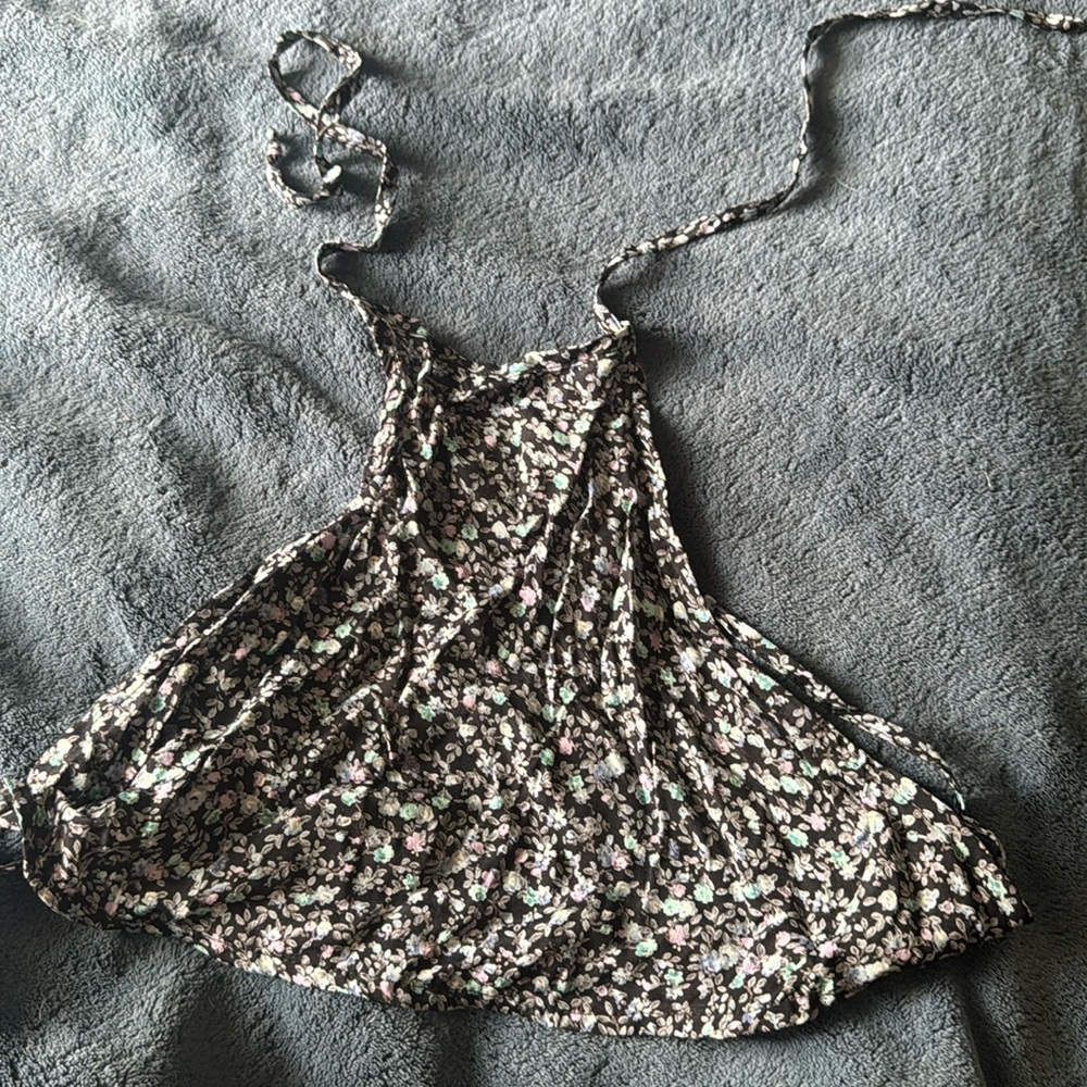 Brandy Melville Crop Halter Top